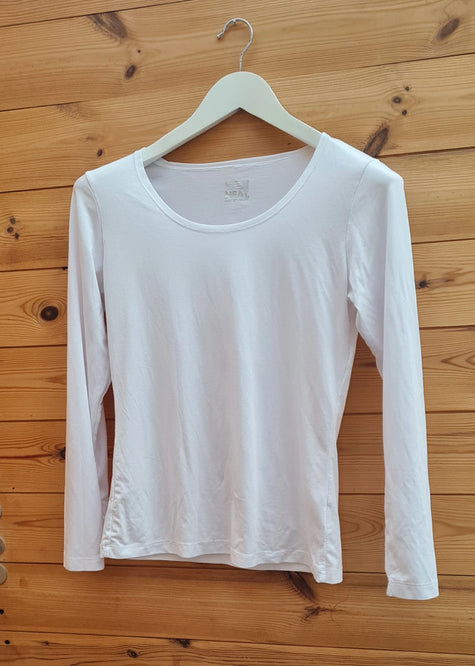Women's Long-Sleeved T-shirt Size M