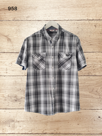 Men's Checkered Shirt With Short Sleeves Size XL