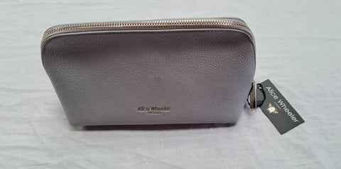 Women's Cosmetic Bag /Mu Bag