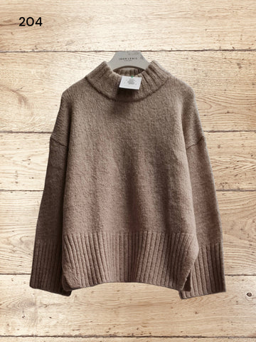 Women's Turtle Neck Jumper Size 12