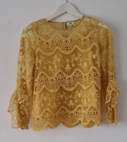 Women's Top / Blouse Size 10