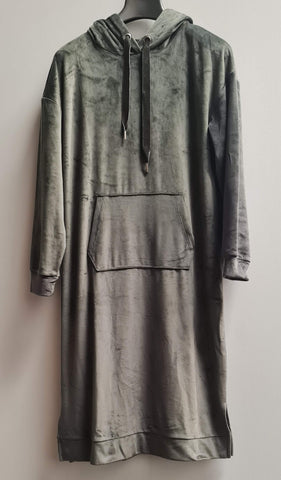 Women's Cleo Dress Size M