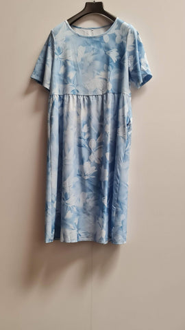 Women's Floral Dress Size L