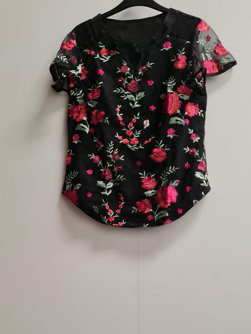 Women's Short Sleeve Blouse Size S