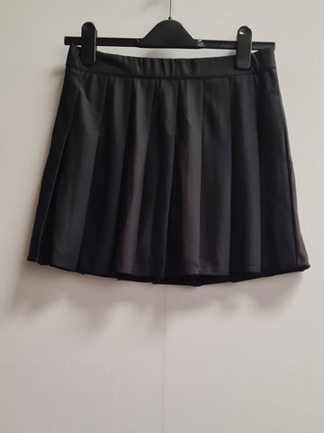 Girl's Pleated Mini Skirt Size 36