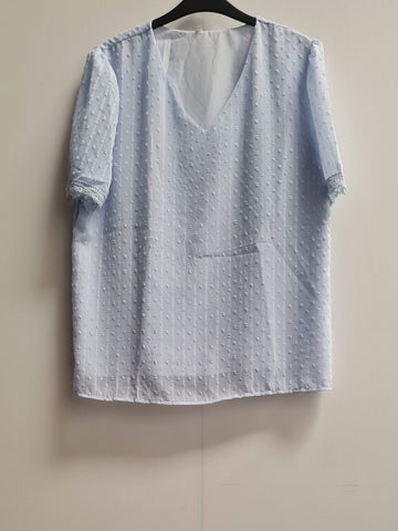 Women's Short Sleeve Blouse Size M