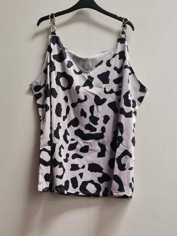 Women's Printed Top Size XXL