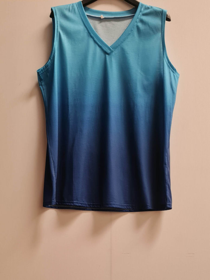 Women's V Neck T-Shirt Size L