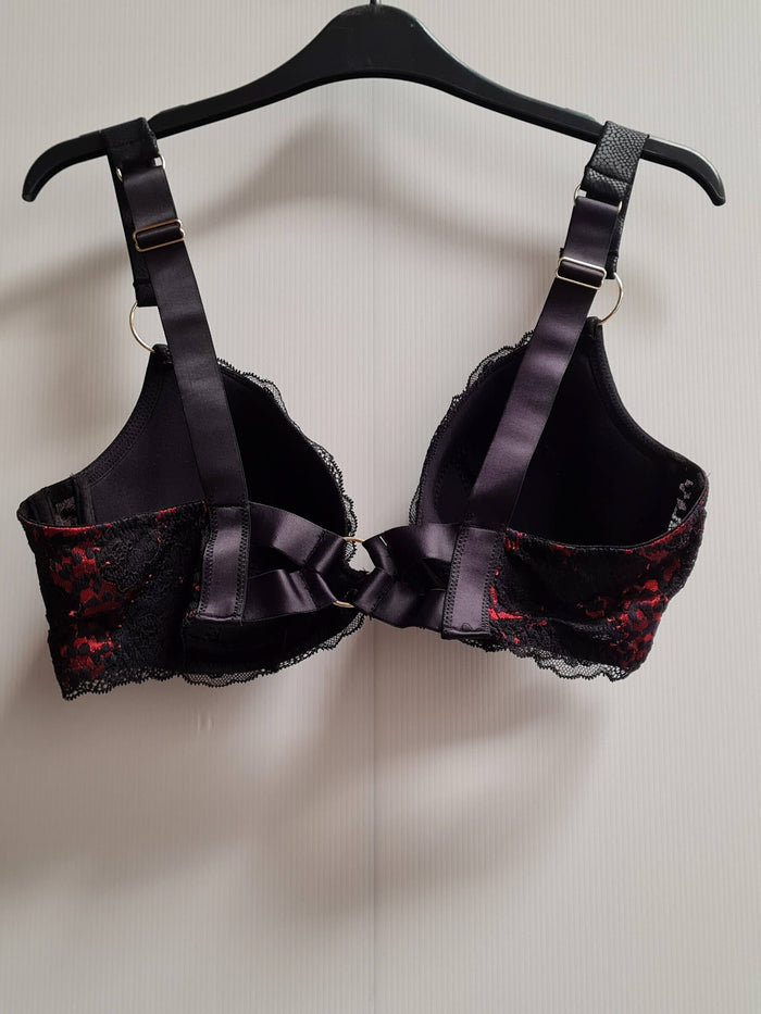Women's Black Bra Size 36C
