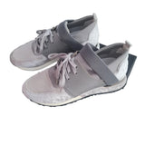 Women's Elast Lace-Up Sneakers Grey Velvet 6